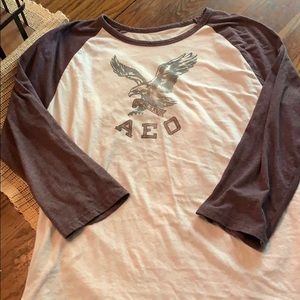 American Eagle mid-length sleeves t-shirt